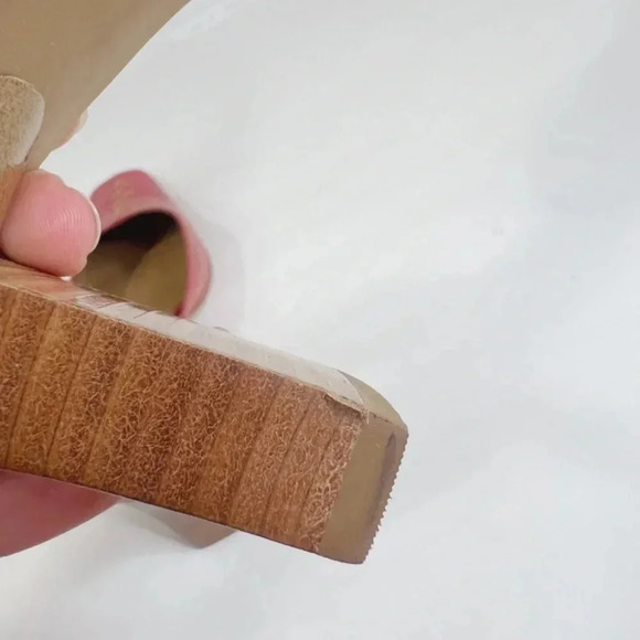 Vintage Danelle Red Leather Stitched Heels Women's Size 8.5 - Picture 9 of 9